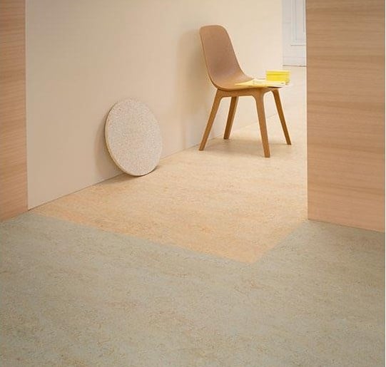 Sol en Marmoleum Ohmex de la marque Forbo