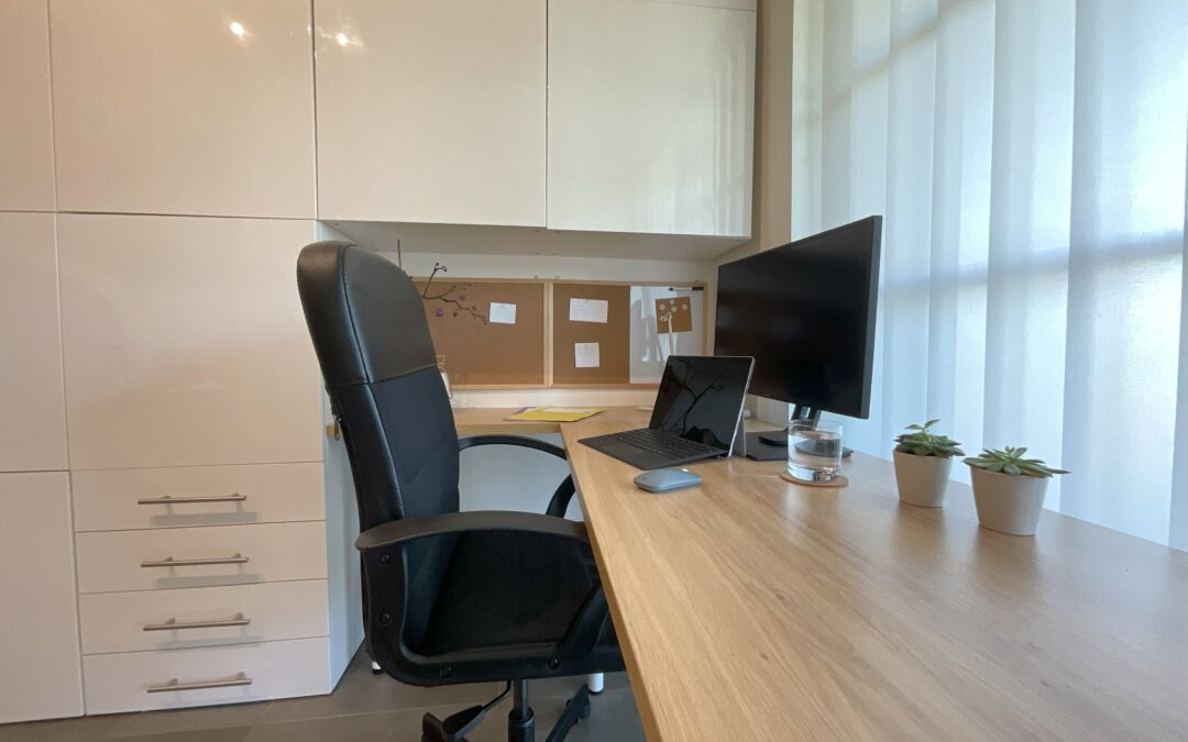 Créer un espace de travail bien pensé à la maison : mes astuces pour un aménagement réussi